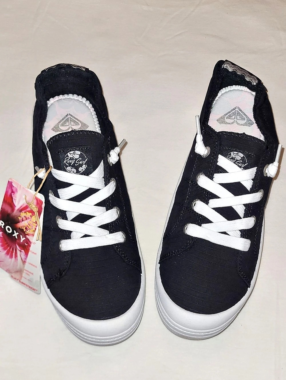 Roxy Bayshore Platform Sneakers Black & White US 9 NWT